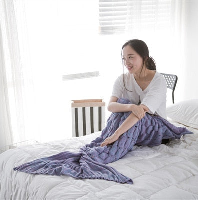 Light-Purple Mermaid Tail Blanket